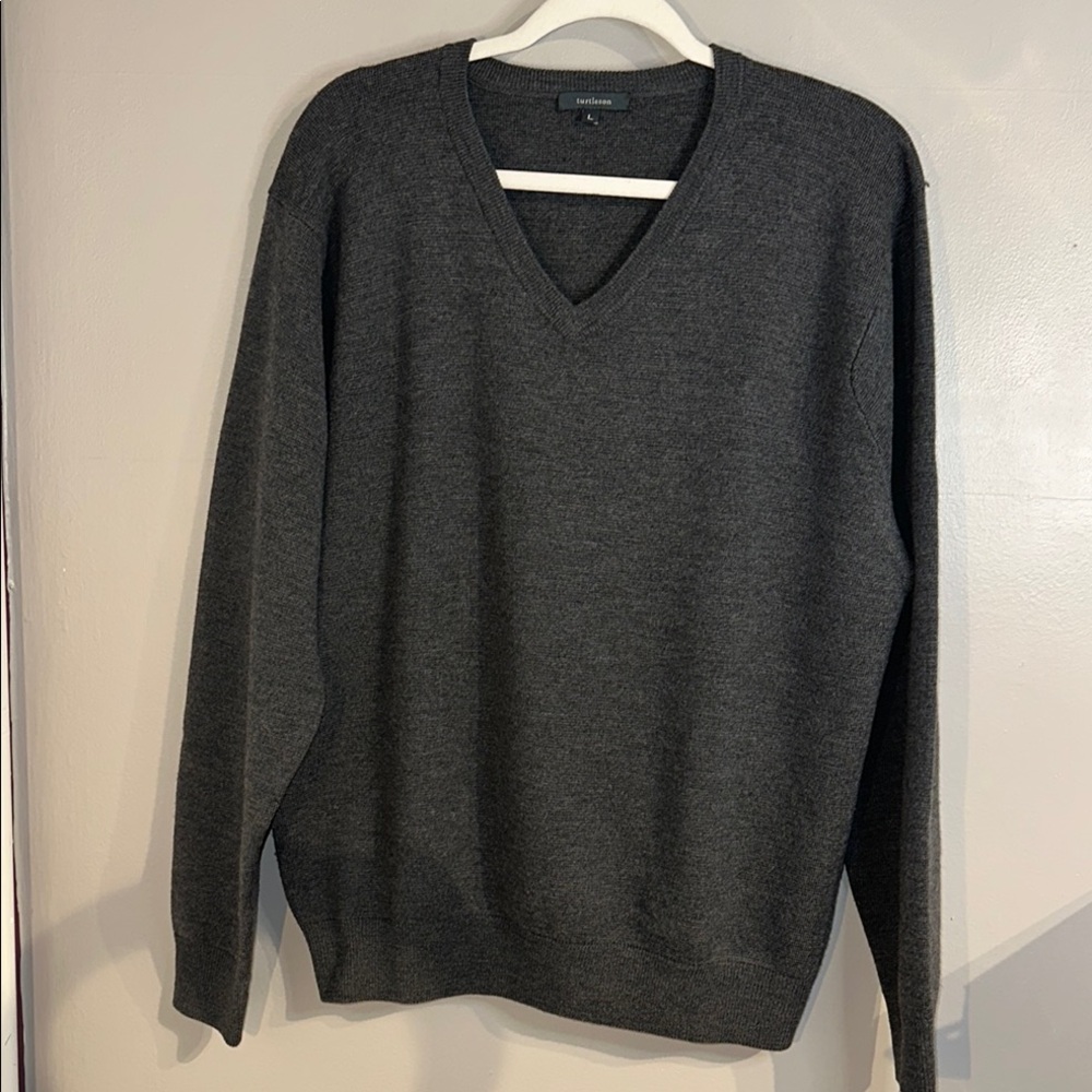 Turtleson Men's 100% Extra Fine Merino Wool V-Neck Sweater Gray Size Large